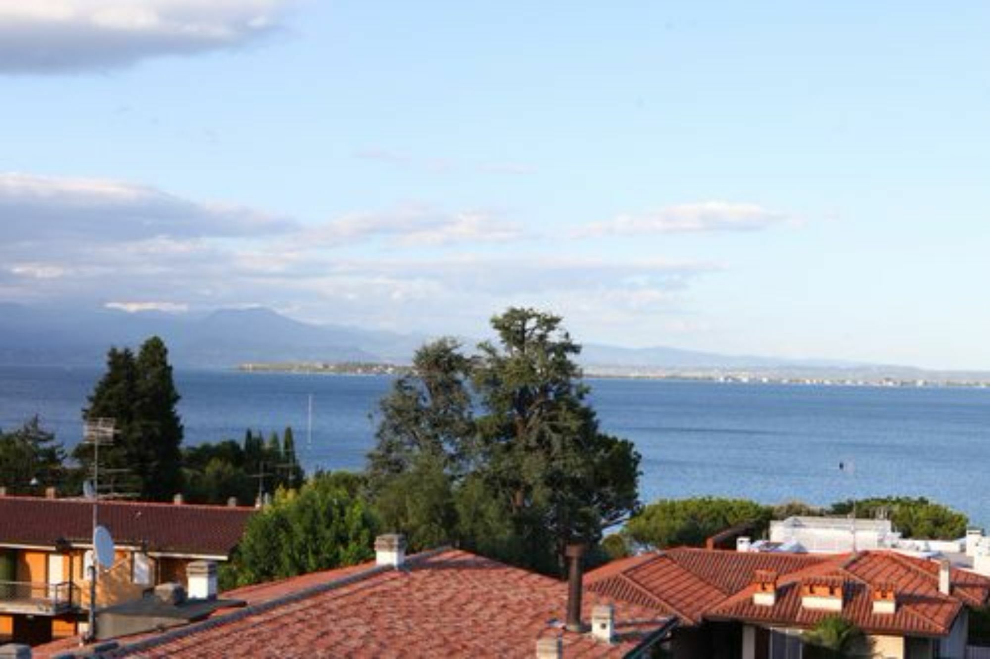 Hotel Palazzo Del Garda & Spa Дезенцано-дель-Гарда Екстер'єр фото